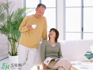 安全期吃避孕藥會(huì)怎樣？安全期吃避孕藥月經(jīng)推遲嗎？