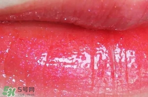 ysl鏡面唇釉哪個(gè)顏色好看？ysl鏡面唇釉試色大全