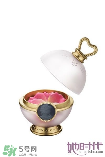 腮紅飛粉是什么意思？腮紅飛粉是質(zhì)量不好嗎？