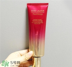 雅詩蘭黛紅石榴洗面奶好用嗎？雅詩蘭黛紅石榴洗面奶怎么樣？