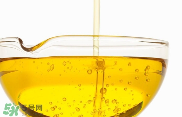 卸妝油悶痘怎么辦？卸妝油悶痘怎么補救？