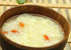 酒釀蛋真能豐胸嗎？酒釀蛋怎么吃豐胸？