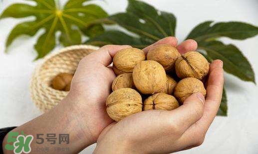 核桃酒孕婦能吃嗎？核桃酒下奶嗎？