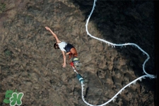 蹦極是什么感覺？第一次蹦極是什么感覺？