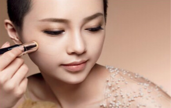 cc霜會脫妝嗎？cc霜脫妝怎么辦？