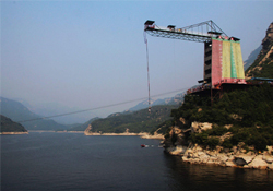 蹦極有身高限制嗎？蹦極對(duì)身高有要求嗎？