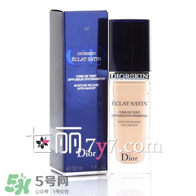 粉底液會(huì)脫妝嗎？粉底液脫妝怎么辦？