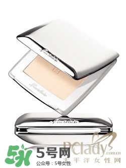 哪種粉餅好用持久不脫妝？不脫妝粉餅推薦