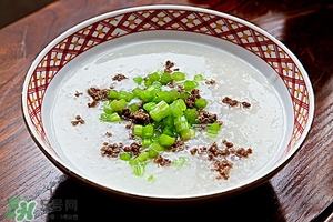 晚餐喝粥能減肥嗎 晚餐喝粥會(huì)變胖嗎 晚餐喝粥能減肥嗎 晚餐喝粥會(huì)變胖嗎