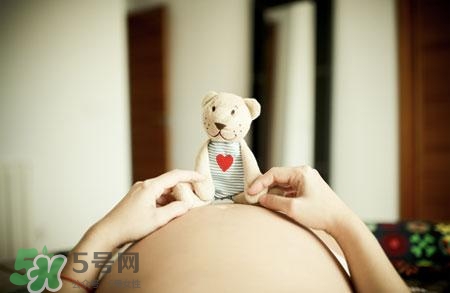 懷孕期間同房對胎兒有什么影響？懷孕期間同房的正確姿勢圖片