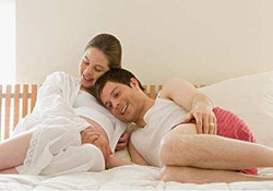 懷孕期間同房對(duì)胎兒有什么影響？懷孕期間同房的正確姿勢(shì)圖片