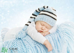 四月份可以斷奶嗎？4月份可以斷奶嗎？