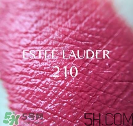 蘭蔻和雅詩蘭黛口紅哪個好？雅詩蘭黛和蘭蔻口紅對比