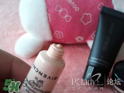 蘭蔻和紀(jì)梵希哪個(gè)好？蘭蔻和紀(jì)梵?？诩t哪個(gè)好？