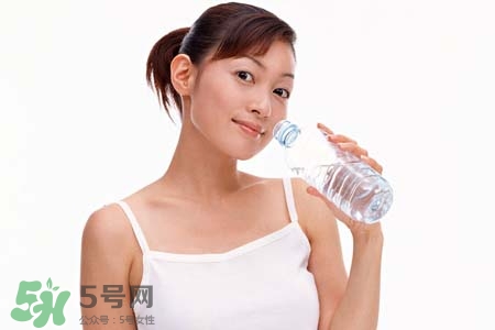 春天要多喝水嗎？春天多喝水有什么好處？