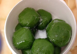 老人可以吃青團嗎？老人能多吃青團嗎？