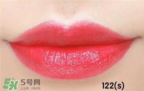 蘭蔻菁純唇膏122多少錢？蘭蔻絲絨唇膏122價格