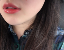 YSL12號(hào)唇釉試色圖片 YSL12號(hào)唇釉顏色 YSL12號(hào)唇釉試色圖片 YSL12號(hào)唇釉顏色