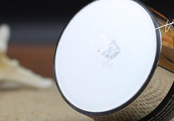 蘭蔻小黑瓶眼霜怎么樣？蘭蔻小黑瓶眼霜好用嗎？