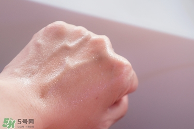 科顏氏豐潤(rùn)保濕水凝精華乳 科顏氏豐潤(rùn)保濕水凝精華乳怎么樣 科顏氏豐潤(rùn)保濕水凝精華乳 科顏氏豐潤(rùn)保濕水凝精華乳怎么樣