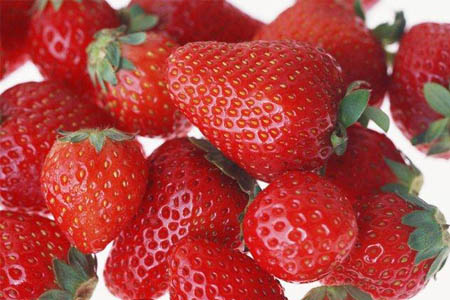 草莓可以泡酒嗎？草莓泡酒能喝嗎？