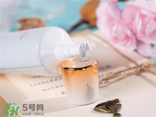 ahc眼霜和蘭芝眼霜哪個好？ahc眼霜和蘭芝眼霜哪個好用？