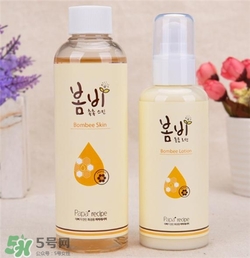 ahc水乳和春雨水乳哪個(gè)好？ahc和春雨水乳哪個(gè)好用？