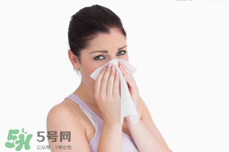 打噴嚏可以排寒氣嗎？打噴嚏真的可以驅(qū)寒嗎？