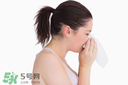 打噴嚏可以排寒氣嗎？打噴嚏真的可以驅(qū)寒嗎？