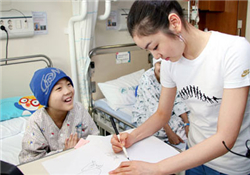 白血病的早期癥狀？白血病有什么癥狀？