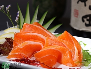 三文魚的熱量 三文魚的熱量是多少 三文魚的熱量 三文魚的熱量是多少