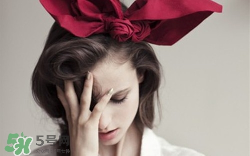 女生來(lái)大姨嗎怎么關(guān)心 女生大姨嗎該怎么哄 女生來(lái)大姨嗎怎么關(guān)心 女生大姨嗎該怎么哄