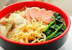 孕婦可以吃方便面嗎？孕婦吃方便面對胎兒有影響嗎