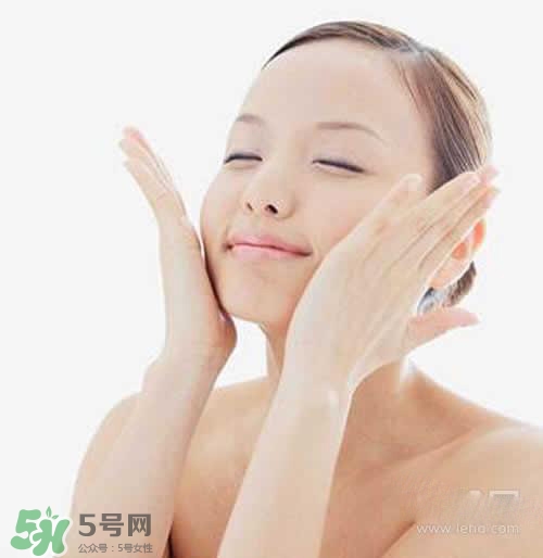 精華乳是乳液嗎？精華乳和乳液的區(qū)別