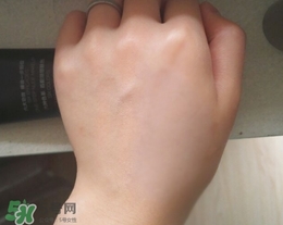 極密bb霜怎么樣？雅麗潔極密bb霜好用嗎？