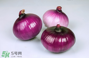 洋蔥中間黃了可以吃嗎？洋蔥里面發(fā)黃能吃嗎？