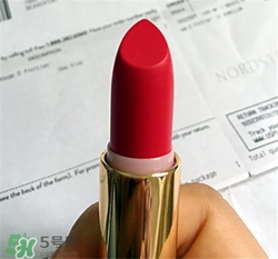 蘭蔻菁純唇膏195多少錢(qián)？蘭蔻絲絨唇膏195專(zhuān)柜價(jià)格