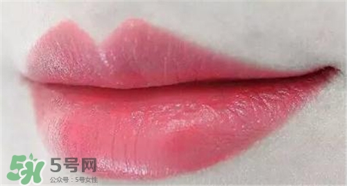 蘭蔻菁純唇膏187多少錢？蘭蔻絲絨唇膏187專柜價(jià)格