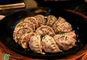 蕨菜可以包餃子嗎？蕨菜怎么包餃子？