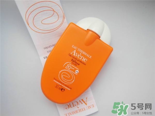 雅漾防曬霜有隔離效果嗎？雅漾防曬霜需要卸妝嗎？