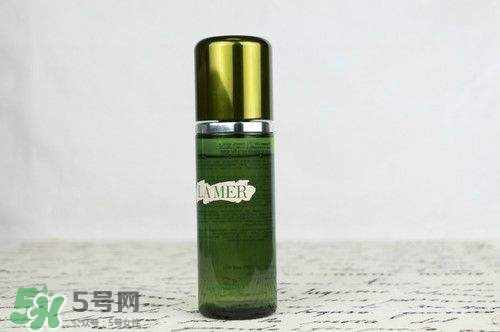 lamer海藍(lán)之謎修護(hù)精萃液是水嗎?海藍(lán)之謎修護(hù)精萃液怎么用? lamer海藍(lán)之謎修護(hù)精萃液是水嗎?海藍(lán)之謎修護(hù)精萃液怎么用?