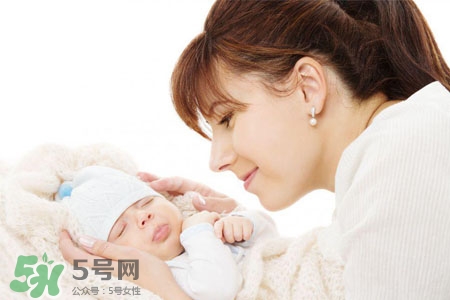 水痘會發(fā)燒嗎？小孩出水痘發(fā)燒怎么辦？