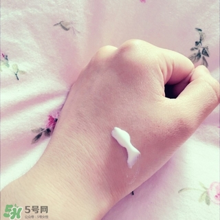 葆麗美防曬霜怎么樣?suisse葆麗美防曬霜好用嗎? 葆麗美防曬霜怎么樣?suisse葆麗美防曬霜好用嗎?