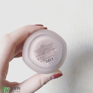 sensai粉霜多少錢(qián)?sensai粉霜專(zhuān)柜價(jià)格 sensai粉霜多少錢(qián)?sensai粉霜專(zhuān)柜價(jià)格