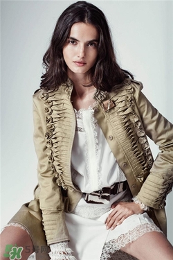 春天穿什么顏色衣服好看？春季流行穿什么顏色衣服？