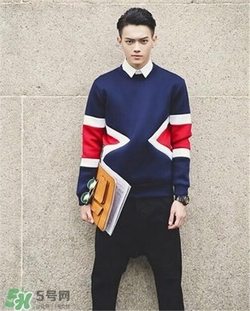 男士衛(wèi)衣里面穿什么？男士衛(wèi)衣怎么搭配好看？