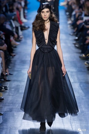 迪奧星星眼妝容怎么化？迪奧星星眼妝容畫法