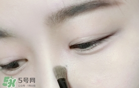 粉色桃花妝畫(huà)法步驟 桃花妝畫(huà)法步驟