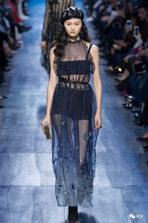 迪奧星星眼妝容怎么化？迪奧星星眼妝容畫法