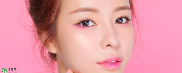 粉色桃花妝畫(huà)法步驟 桃花妝畫(huà)法步驟